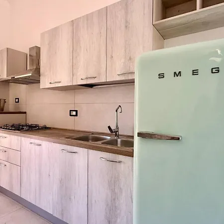 Prázdninový dům Su Lillu Elegante Con Giardino *