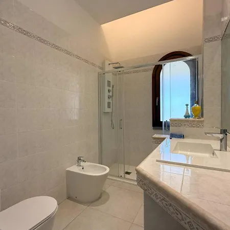 Vakantiehuis Su Lillu Elegante Con Giardino Villasimius
